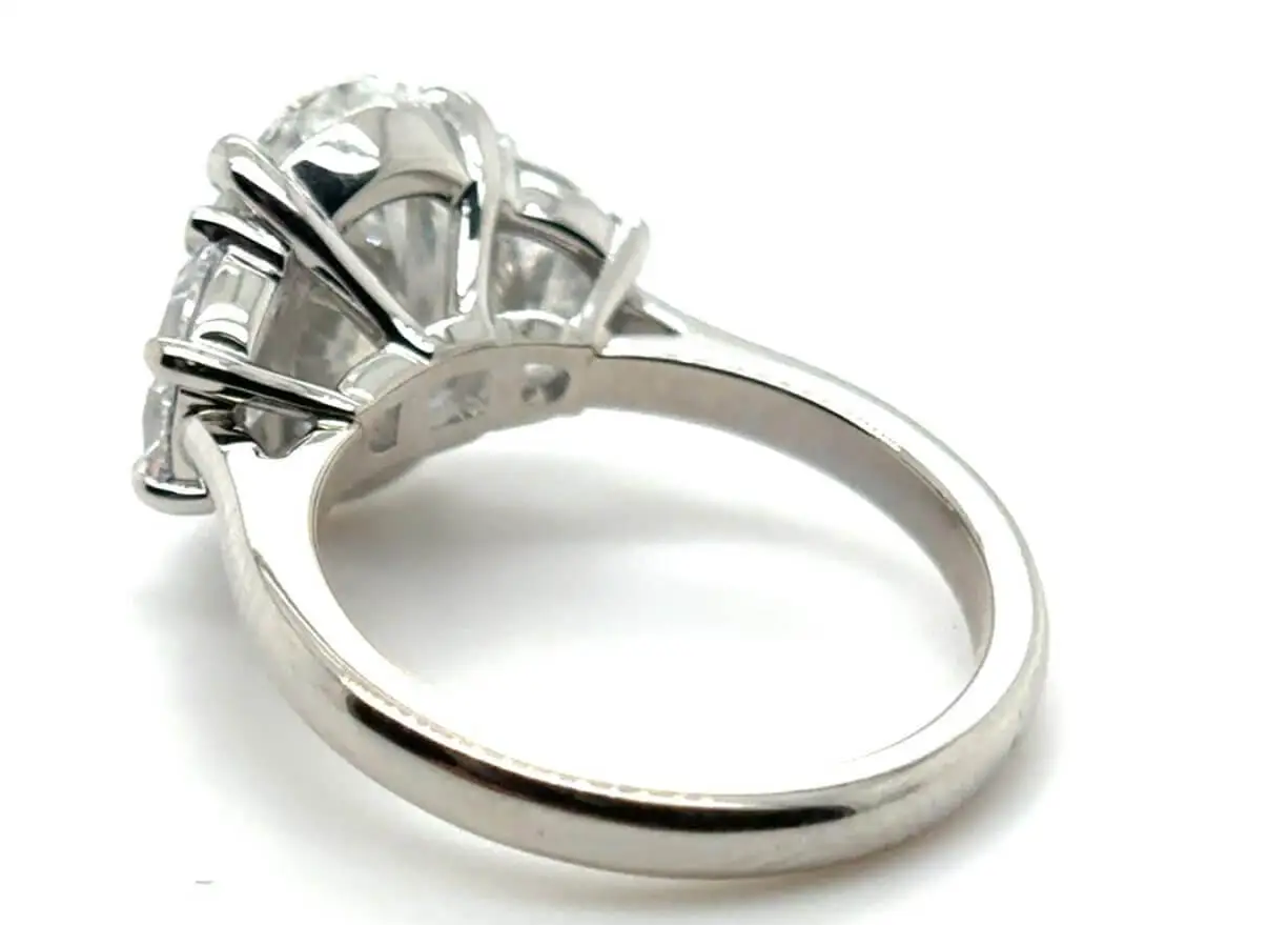 Diamond Jewelry Ring